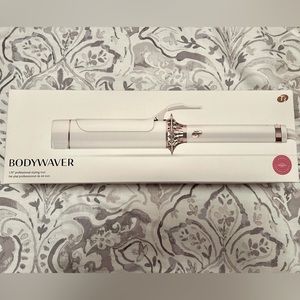 T3 BodyWaver Styling Iron